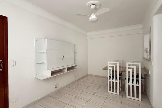 Apartamento para alugar com 1 quarto, 55m² em Barra Funda, Guarujá