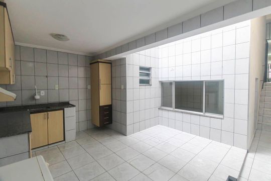 Área de Serviço de casa para alugar com 2 quartos, 60m² em Parque Sao Rafael, São Paulo