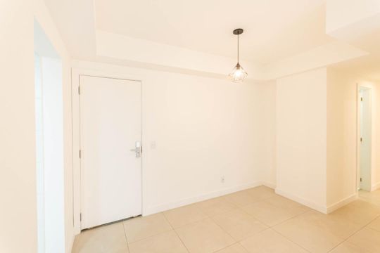 Sala de apartamento à venda com 3 quartos, 75m² em Vila Isabel, Rio de Janeiro