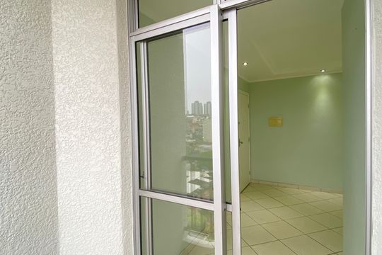 Varanda de apartamento para alugar com 2 quartos, 48m² em Cidade das Flores, Osasco