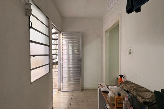 Lavanderia de casa à venda com 7 quartos, 235m² em Parque Capuava, Santo André