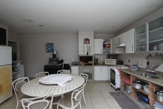 Área gourmet de casa para alugar com 5 quartos, 420m² em Carlos Prates, Belo Horizonte