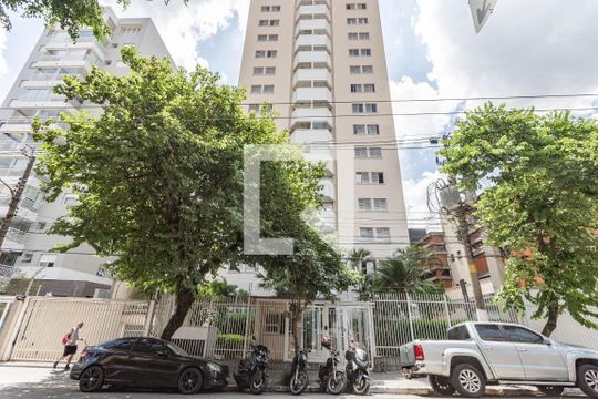 Fachada de apartamento para alugar com 2 quartos, 57m² em Liberdade, São Paulo