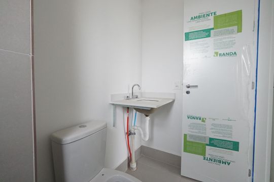 Banheiro da Suíte de apartamento à venda com 2 quartos, 65m² em Vila Mariana, São Paulo