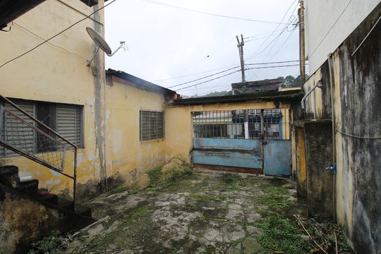 Garagem de casa à venda com 1 quarto, 125m² em Jardim Sao Joao (sao Rafael), São Paulo