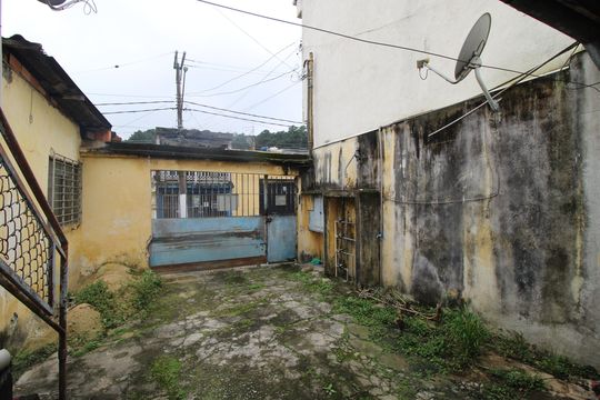Garagem de casa à venda com 1 quarto, 125m² em Jardim Sao Joao (sao Rafael), São Paulo