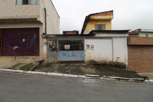 Fachada de casa à venda com 1 quarto, 125m² em Jardim Sao Joao (sao Rafael), São Paulo