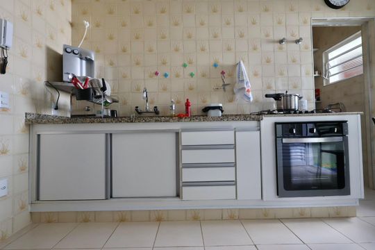 Cozinha de casa para alugar com 3 quartos, 290m² em Vila Madalena, Campinas