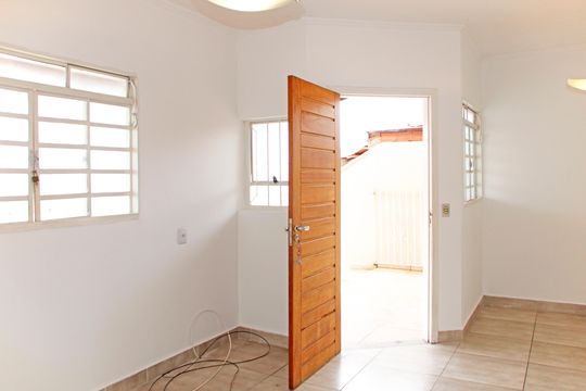 Casa à venda com 3 quartos, 176m² em Residencial Vida Nova, Vinhedo