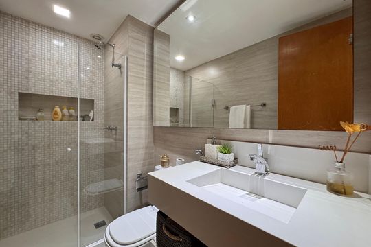 Banheiro Social de apartamento à venda com 2 quartos, 69m² em Recreio dos Bandeirantes, Rio de Janeiro
