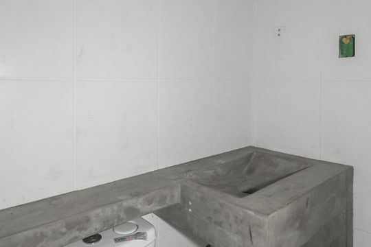 Banheiro da Suíte de casa à venda com 3 quartos, 310m² em Petrópolis, Porto Alegre