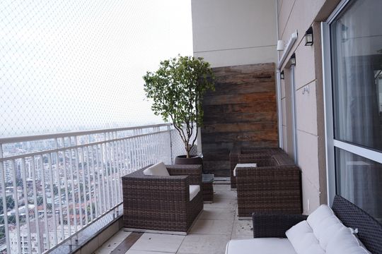 Varanda de apartamento para alugar com 3 quartos, 180m² em Vila Carrão, São Paulo