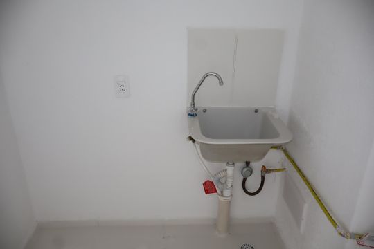 Cozinha e Área de Serviço de apartamento à venda com 2 quartos, 35m² em Fazenda da Juta, São Paulo
