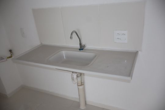 Cozinha e Área de Serviço de apartamento à venda com 2 quartos, 35m² em Fazenda da Juta, São Paulo