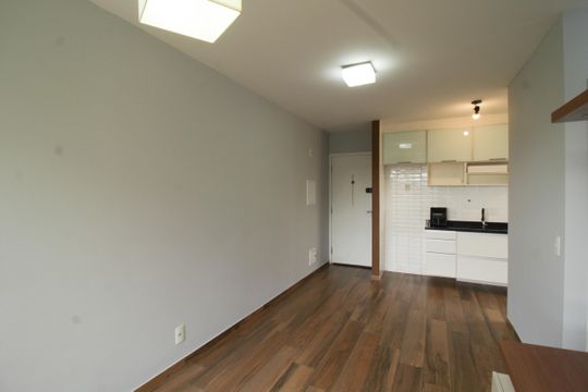 Sala de apartamento para alugar com 2 quartos, 44m² em Jaraguá, São Paulo