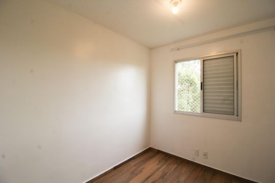 Quarto de apartamento para alugar com 2 quartos, 44m² em Jaraguá, São Paulo