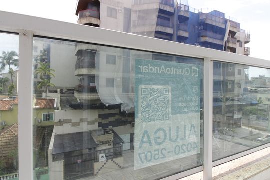 Fachada de apartamento para alugar com 1 quarto, 75m² em Vila Nova, Cabo Frio