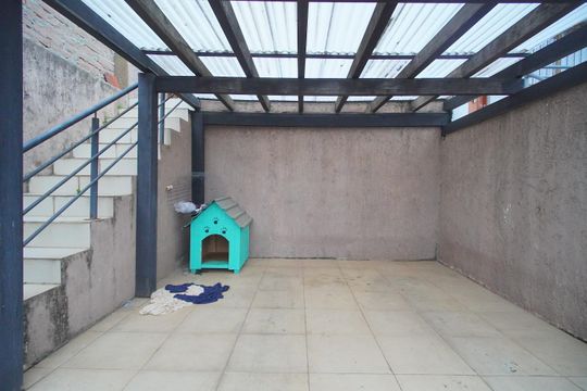 Garagem de casa para alugar com 2 quartos, 125m² em Campestre, São Leopoldo