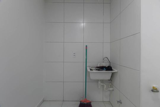 Área de Serviço de apartamento para alugar com 2 quartos, 35m² em Cidade São Mateus, São Paulo