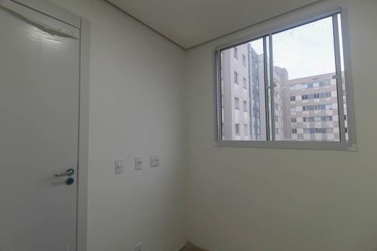 Quarto 1 de apartamento para alugar com 2 quartos, 35m² em Cidade São Mateus, São Paulo