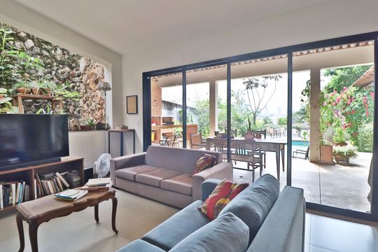 Sala de casa para alugar com 3 quartos, 300m² em Cidade Jardim, Uberlândia
