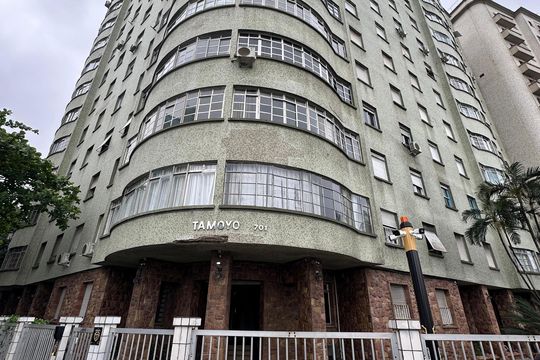 Fachada  de apartamento para alugar com 2 quartos, 100m² em Itararé, São Vicente