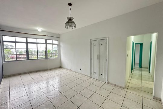 Apartamento para alugar com 2 quartos, 100m² em Itararé, São Vicente