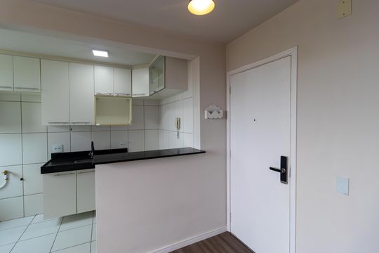Salas de apartamento para alugar com 2 quartos, 45m² em Jardim Marcia, Campinas