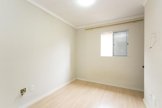 Quarto 1  de casa de condomínio para alugar com 2 quartos, 55m² em Vila Carmosina, São Paulo