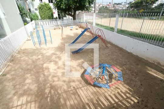 Área comum - Playground de apartamento para alugar com 2 quartos, 53m² em Campo Comprido, Curitiba
