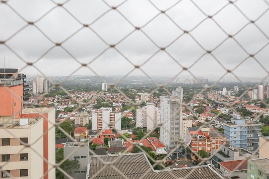 Vista da Sala de apartamento para alugar com 3 quartos, 74m² em Sumarezinho, São Paulo