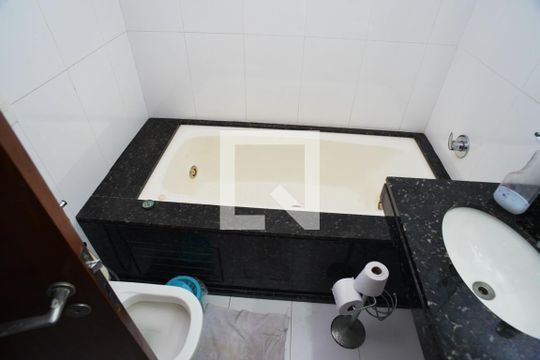 Apartamento para alugar com 2 quartos, 129m² em Barra da Tijuca, Rio de Janeiro