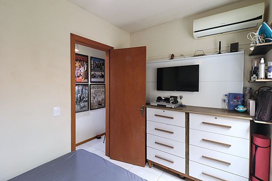 Casa à venda com 2 quartos, 62m² em Mário Quintana, Porto Alegre