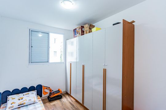 Quarto de apartamento à venda com 2 quartos, 51m² em Jardim Iris, São Paulo