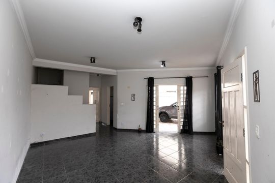 Casa para alugar com 3 quartos, 120m² em Jardim Chapadão, Campinas