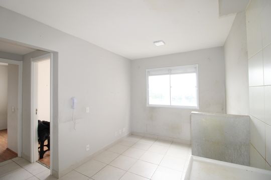 Apartamento para alugar com 2 quartos, 33m² em Itaquera, São Paulo