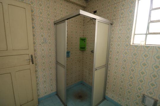 Banheiro de casa à venda com 2 quartos, 152m² em Vila Gomes Cardim, São Paulo