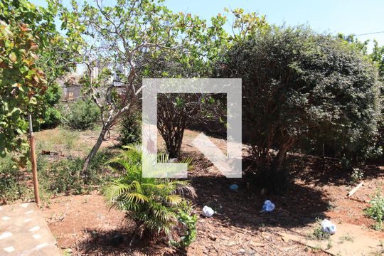 Casa à venda com 6 quartos, 500m² em Parque Industrial de Goiania, Goiânia