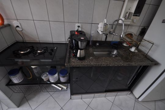 Cozinha de apartamento para alugar com 2 quartos, 51m² em Vila Constança, São Paulo