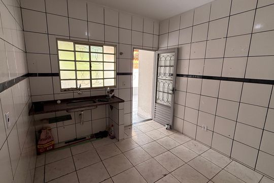 Casa para alugar com 3 quartos, 105m² em Cidade Satélite São Luiz, Aparecida de Goiânia