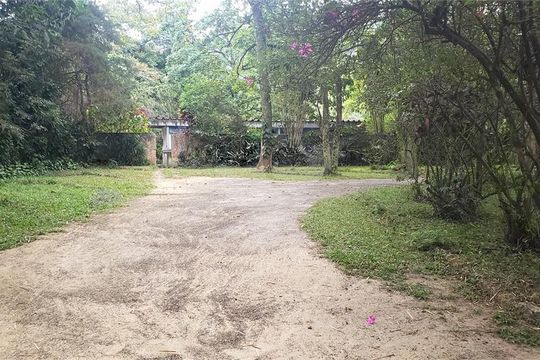 Casa à venda com 4 quartos, 380m² em Jardim Francisco Mendes, São Paulo