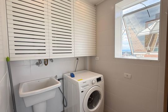 Área de Serviço de apartamento para alugar com 2 quartos, 64m² em Enseada, Guarujá