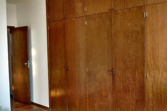 quarto  de apartamento à venda com 2 quartos, 80m² em Savassi, Belo Horizonte