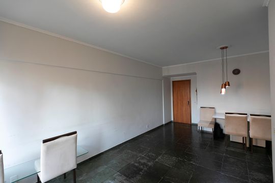 SALA DOIS AMBIENTES de apartamento para alugar com 3 quartos, 97m² em Centro, Campinas