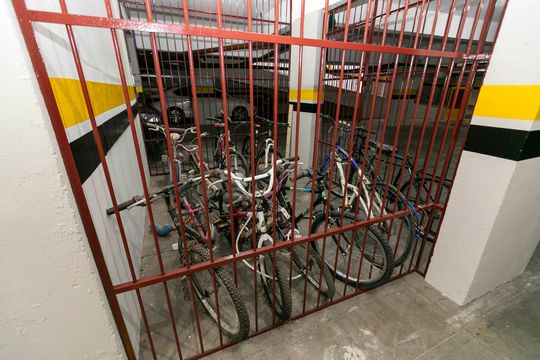BICICLETÁRIO de apartamento para alugar com 3 quartos, 97m² em Centro, Campinas