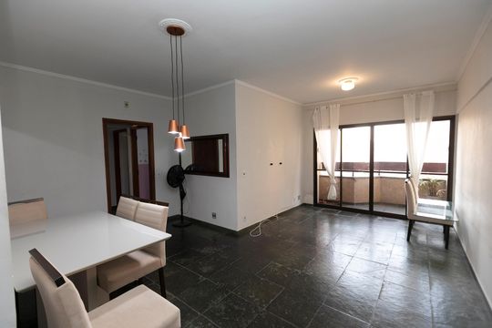 Apartamento para alugar com 3 quartos, 97m² em Centro, Campinas