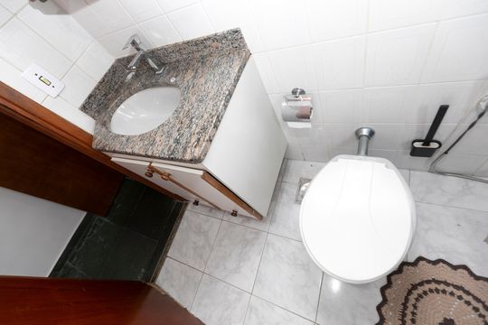 BANHEIRO QUARTO Nº 3 - SUITE de apartamento para alugar com 3 quartos, 97m² em Centro, Campinas