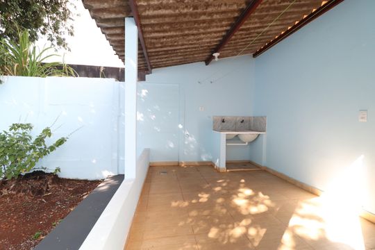 Área de Serviço de casa para alugar com 2 quartos, 70m² em Presidente Roosevelt, Uberlândia