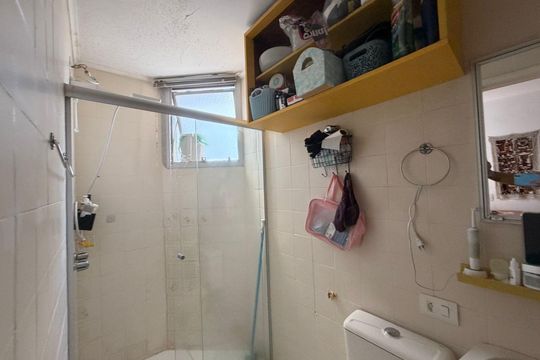 Banheiro de apartamento à venda com 2 quartos, 73m² em Bosque, Campinas