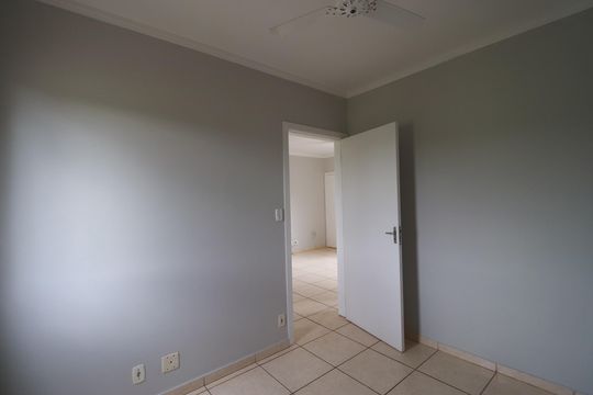 Quarto 1 de apartamento para alugar com 2 quartos, 42m² em Recanto das Palmeiras, Ribeirão Preto